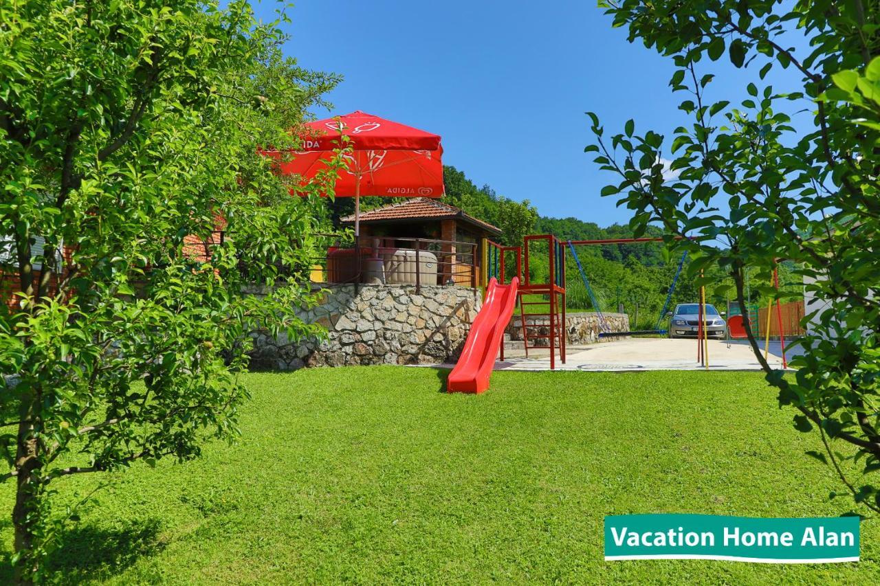 Vacation Home Alan 2 Kulen Vakuf Extérieur photo
