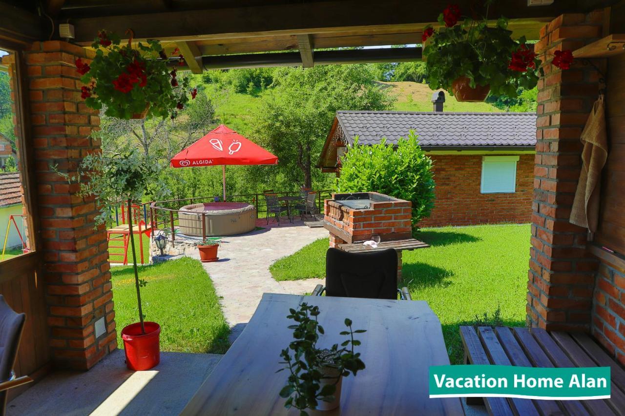 Vacation Home Alan 2 Kulen Vakuf Extérieur photo