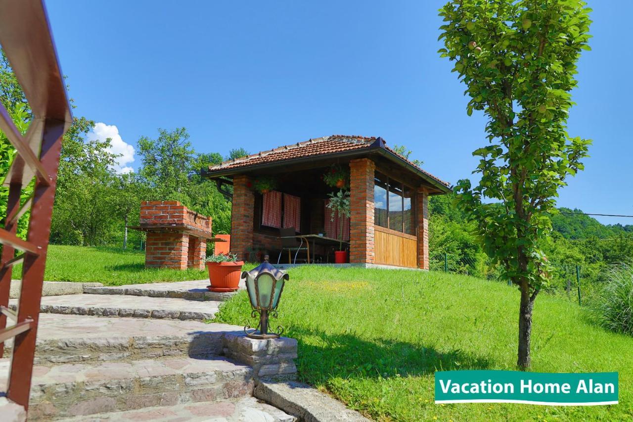 Vacation Home Alan 2 Kulen Vakuf Extérieur photo
